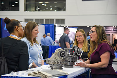 Team-of-women-professionals-at-MPT-Expo